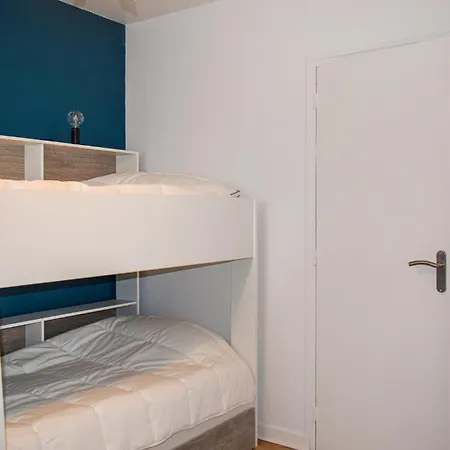 Amazing In Dor Les Pins With Kitchen Holiday home *