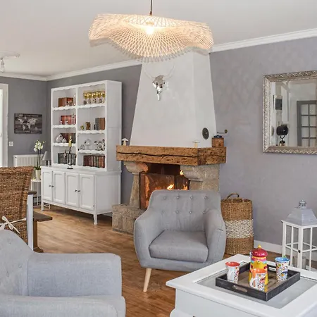 Amazing In Dor Les Pins With Kitchen